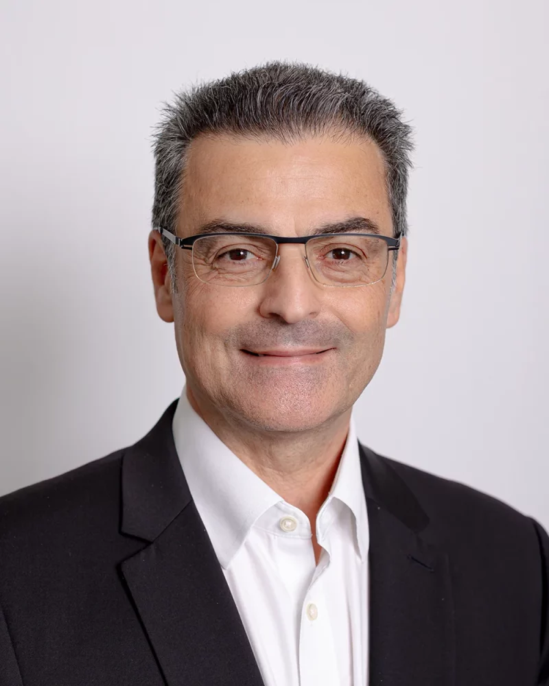 Éric BENILLOUCHE, directeur Financier (1)